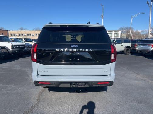 Gray Metallic 2025 Ford Expedition Max Active