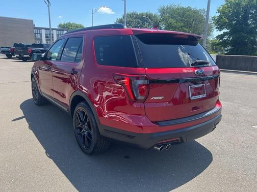 2018 Ford Explorer sport
