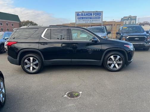 2018 Chevrolet Traverse LT Leather