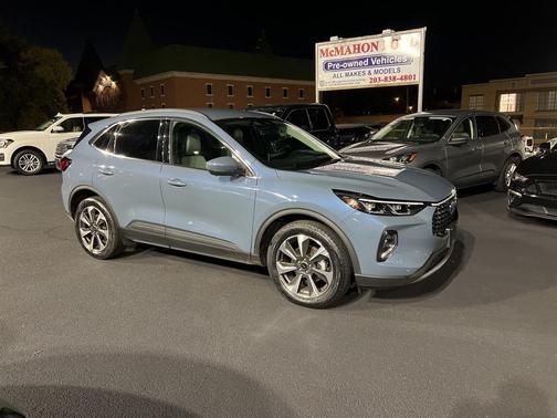 2023 Ford Escape Platinum
