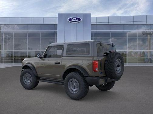 2025 Ford Bronco Base