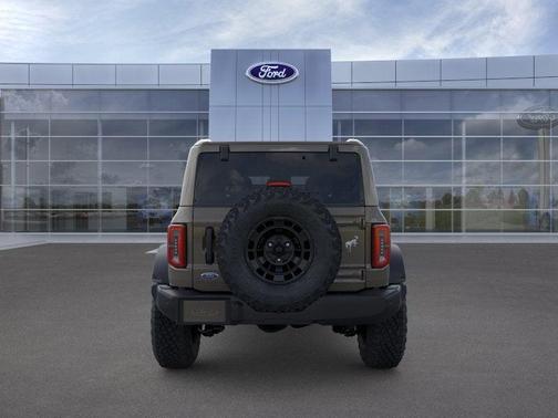 Gray 2026 Ford Bronco Outer Banks