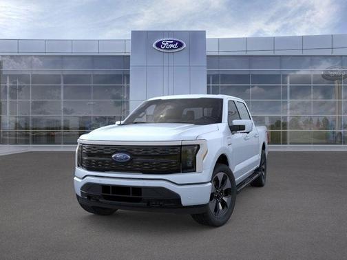 2022 Ford F-150 Lightning 