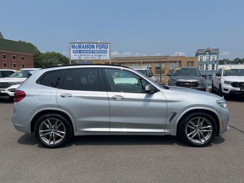 2021 BMW X3 M40i