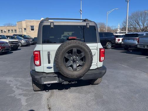 Cactus 2024 Ford Bronco Black Diamond