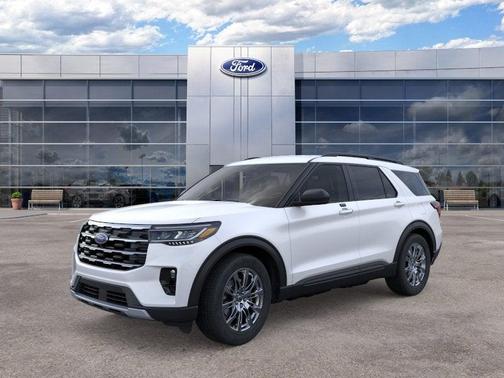 Star White 2026 Ford Explorer Active