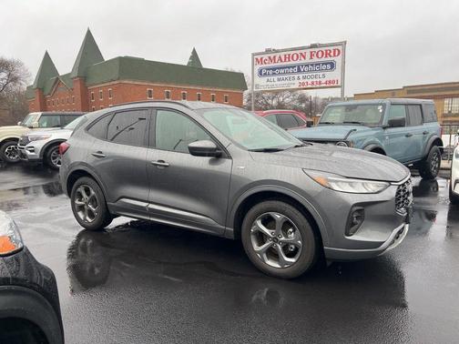 2023 Ford Escape ST-Line Select