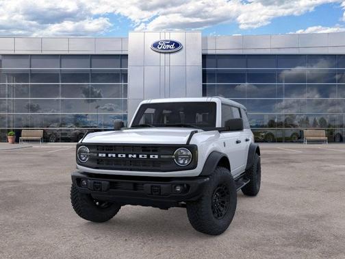 Oxford White 2026 Ford Bronco Big Bend