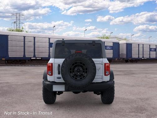 Oxford White 2026 Ford Bronco Big Bend