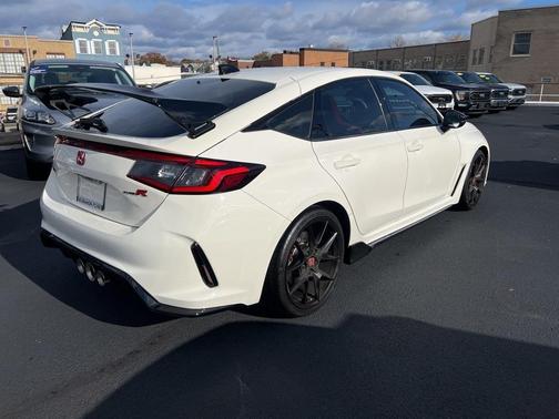 2024 Honda Civic Type R Base