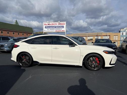 2024 Honda Civic Type R Base