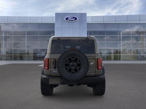 Gray 2026 Ford Bronco Badlands