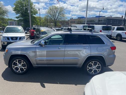2021 Jeep Grand Cherokee Overland