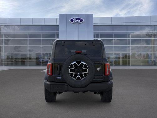 Shadow Black 2026 Ford Bronco Outer Banks