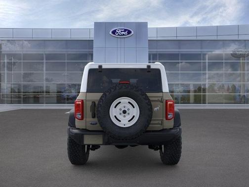 Desert Sand 2026 Ford Bronco Heritage Edition