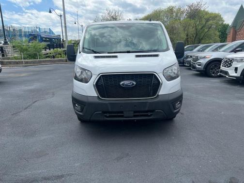 Oxford White 2025 Ford Transit-250 Base