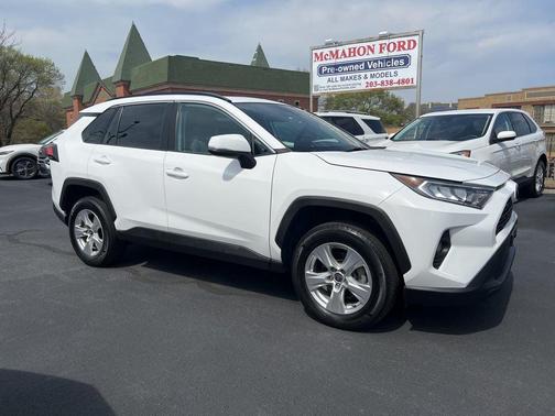 Super White 2021 Toyota RAV4 XLE