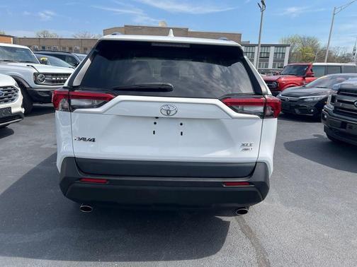Super White 2021 Toyota RAV4 XLE