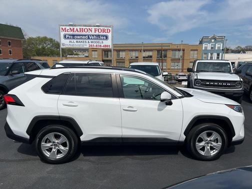 Super White 2021 Toyota RAV4 XLE