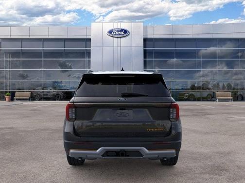 Agate Black Metallic 2026 Ford Explorer Tremor