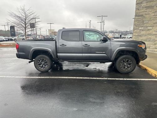 2023 Toyota Tacoma SR5