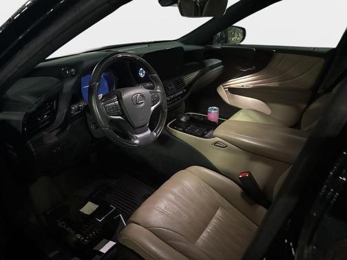 2022 Lexus LS 500 Base