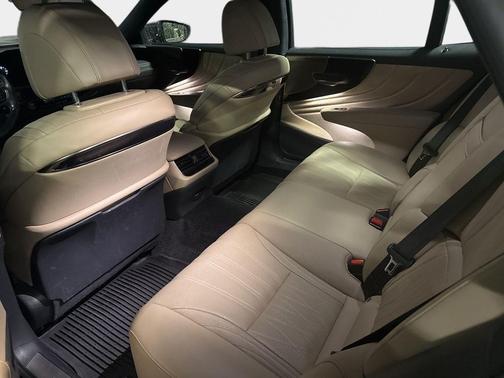 2022 Lexus LS 500 Base