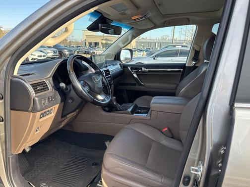 2023 Lexus GX 460 Premium