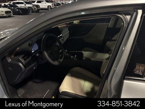 2025 Lexus ES 350 Base