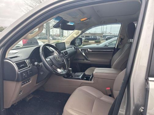 2023 Lexus GX 460 Premium