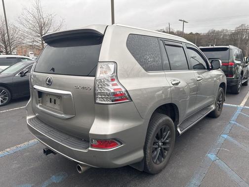 2023 Lexus GX 460 Premium