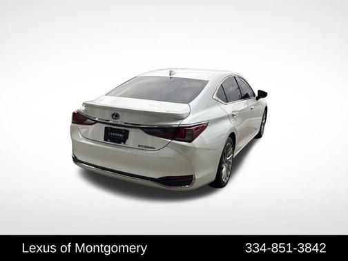 2019 Lexus ES 300h Luxury