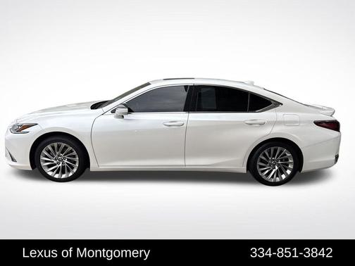 2019 Lexus ES 300h Luxury