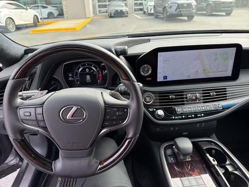 2023 Lexus LS 500 Base