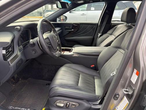 2023 Lexus LS 500 Base