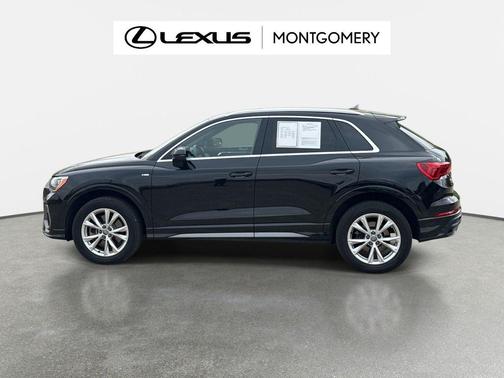 Mythos Black Metallic 2021 Audi Q3 45 S line Premium
