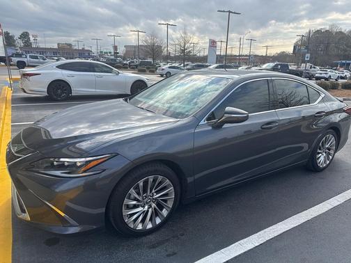 2022 Lexus ES 350 Ultra Luxury