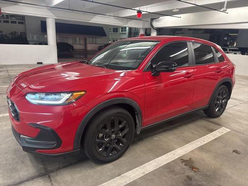 Milano Red 2024 Honda HR-V Sport