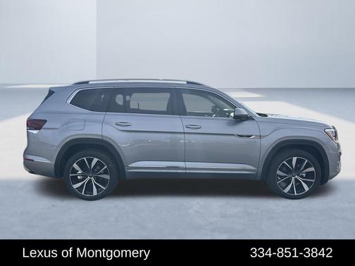 2025 Volkswagen Atlas 2.0T SEL Premium R-Line 4MOTION