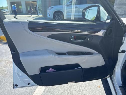 Starfire Pearl 2013 Lexus LS 460 Base