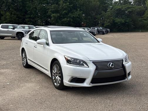Starfire Pearl 2013 Lexus LS 460 Base