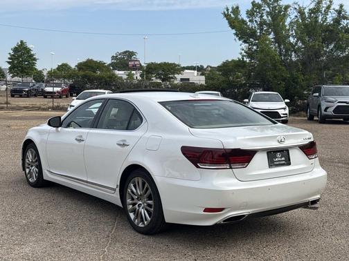 Starfire Pearl 2013 Lexus LS 460 Base