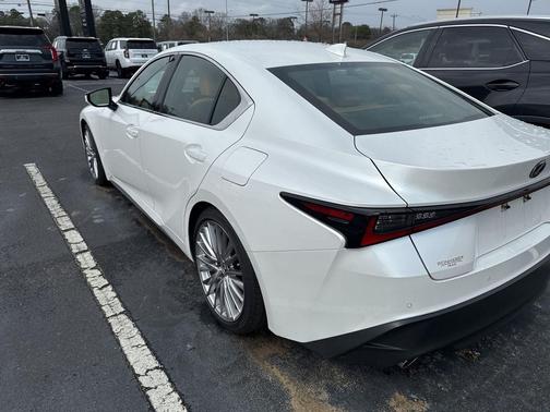 2023 Lexus IS 300 Base