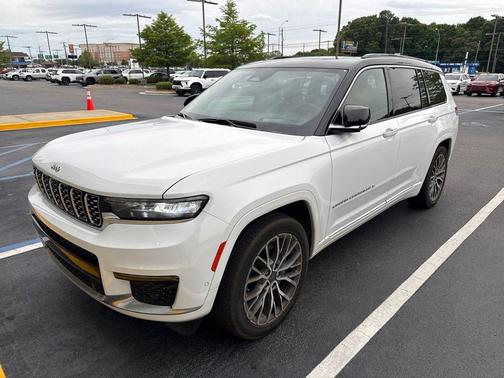 Bright White Clearcoat 2025 Jeep Grand Cherokee L Summit Reserve