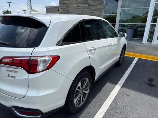 White Diamond Pearl 2018 Acura RDX Advance Package