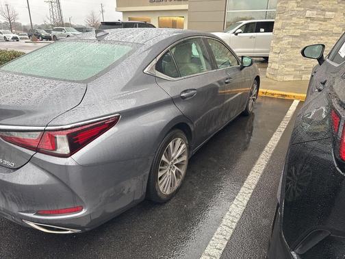 2019 Lexus ES 350 Base