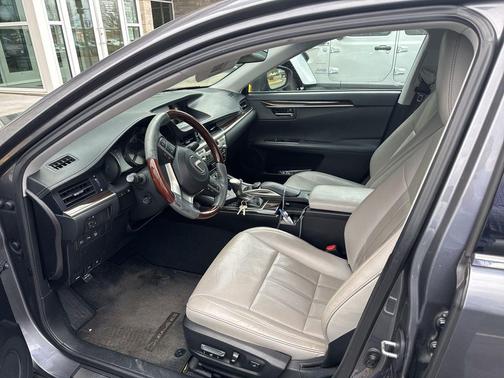 2017 Lexus ES 350 Base