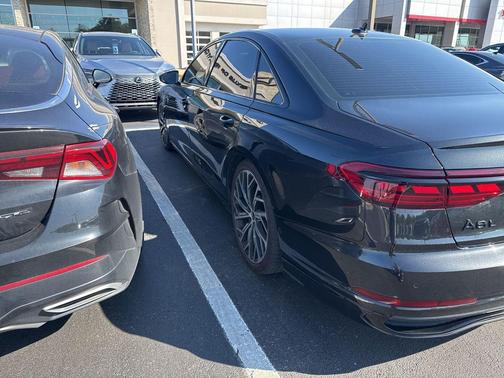 Vesuvius Gray Metallic 2023 Audi A8 L 55 TFSI quattro Tiptronic