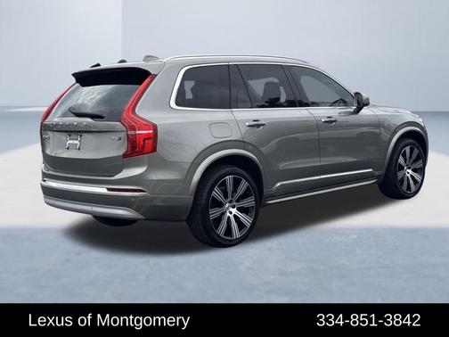 2022 Volvo XC90 T6 Inscription