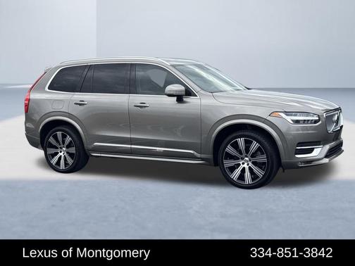 2022 Volvo XC90 T6 Inscription